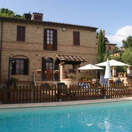 Casa Vacanze L'Oliveta Siena Esterno foto