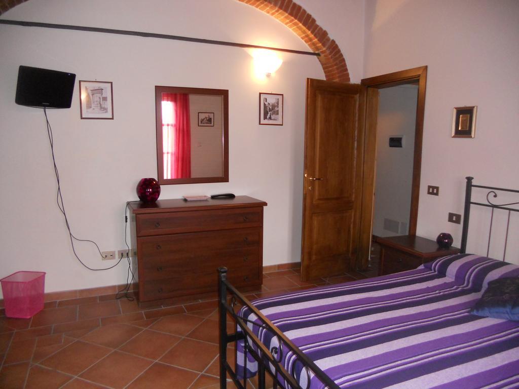 Casa Vacanze L'Oliveta Siena Esterno foto