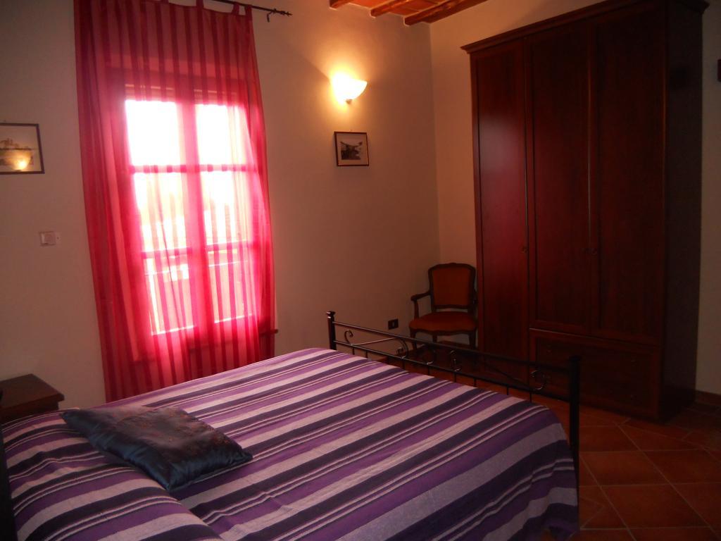 Casa Vacanze L'Oliveta Siena Esterno foto