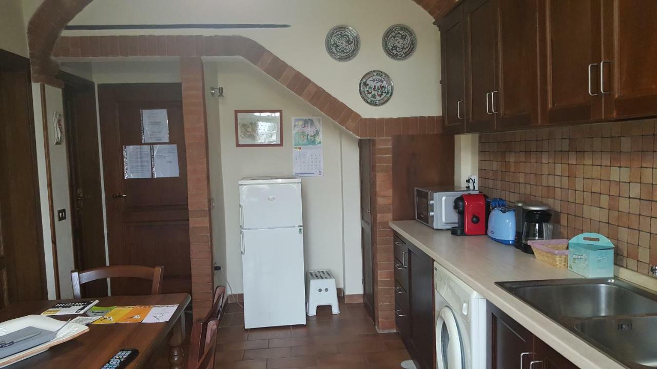 Casa Vacanze L'Oliveta Siena Esterno foto