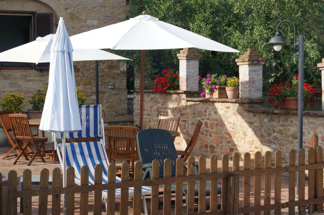 Casa Vacanze L'Oliveta Siena Esterno foto