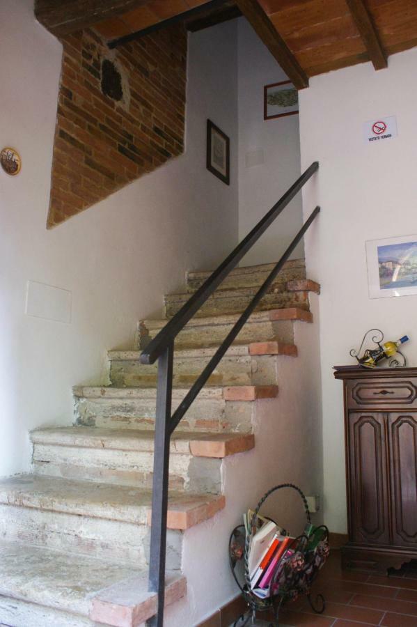 Casa Vacanze L'Oliveta Siena Esterno foto